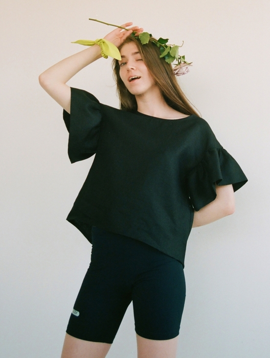 Eliza Faulkner Tops - Eliza Faulkner Linen Raffi Top in Brown